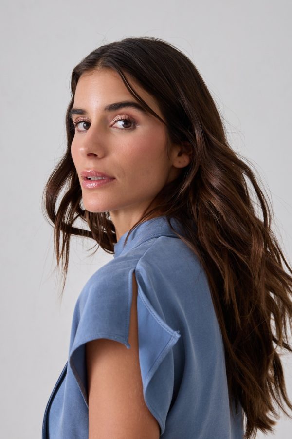 Neck and Sleeve Detailed Relaxed Cut Blouse - Image 5