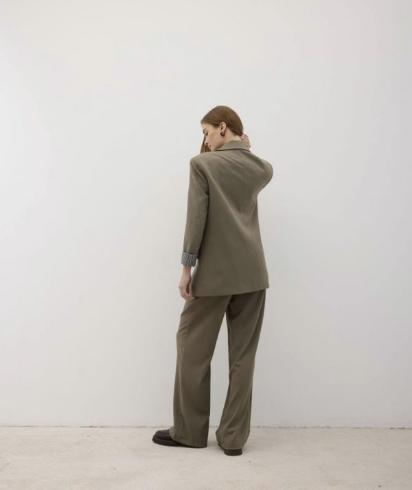 Oversize Suit Detailed With Brooch (Removable) - Image 7