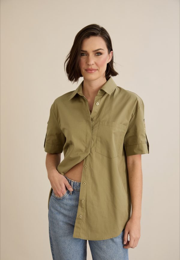 Short Sleeve Shirt Detailed With Star Buttons - Image 5