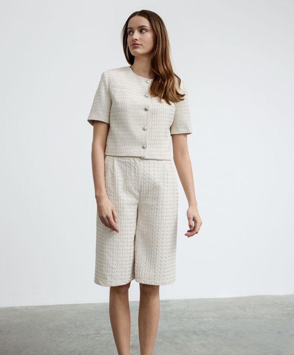 Short Sleeve Jacket Detailed With Silver Buttons - Image 2