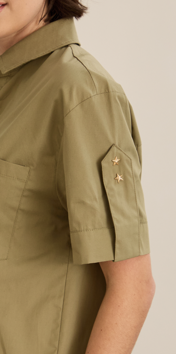 Short Sleeve Shirt Detailed With Star Buttons - Image 3