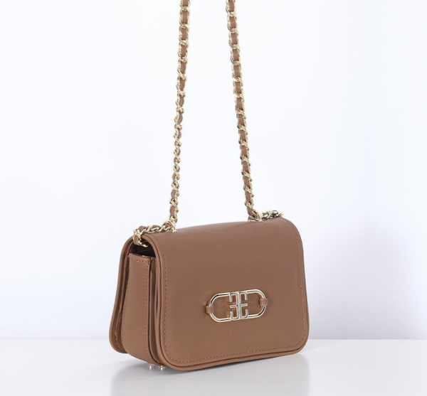 Leather Stylish Bag Detailed With Gold Logo - Camel